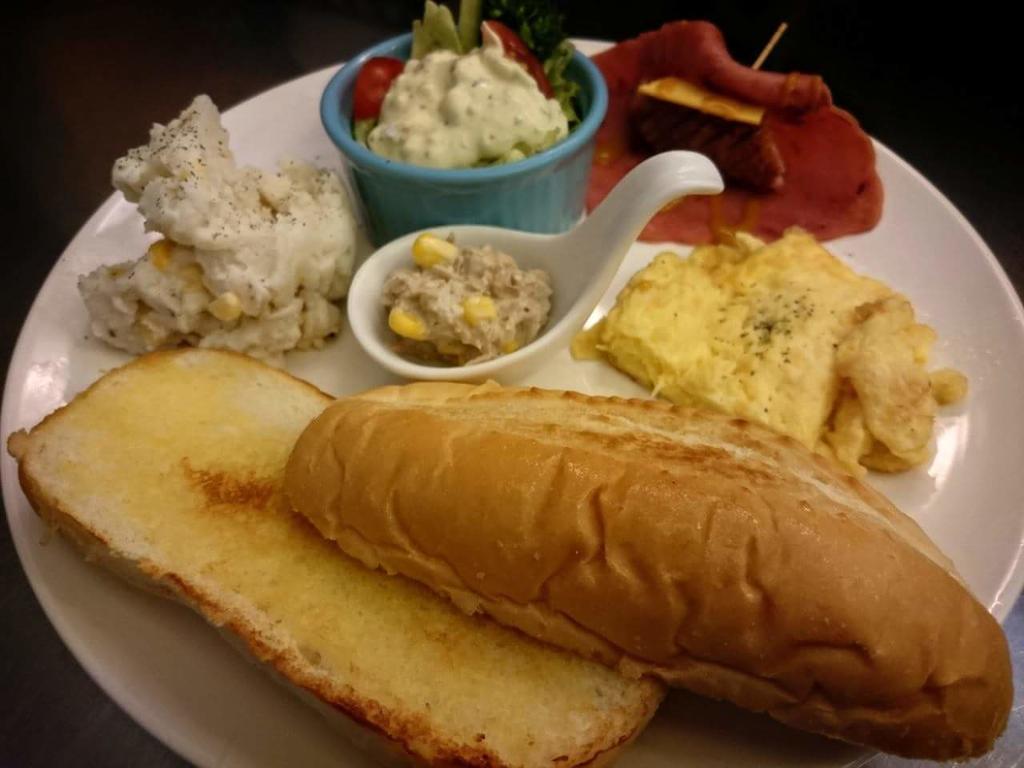 Oia Cafe B&B Taitung Екстериор снимка