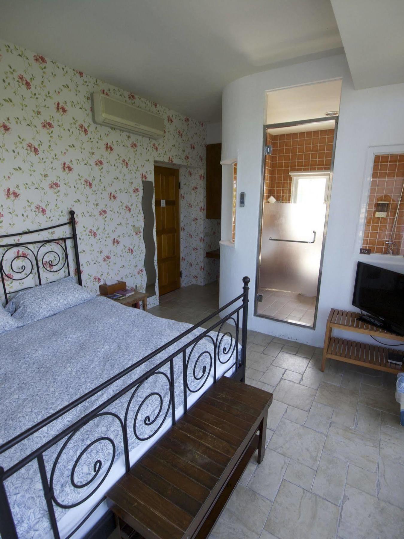 Oia Cafe B&B Taitung Екстериор снимка