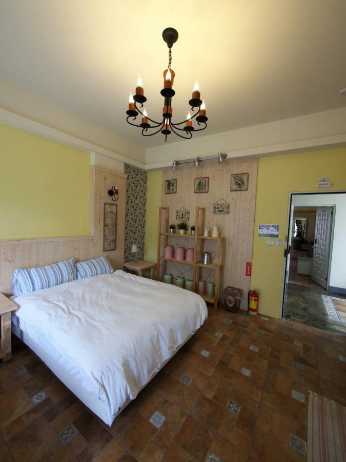 Oia Cafe B&B Taitung Екстериор снимка